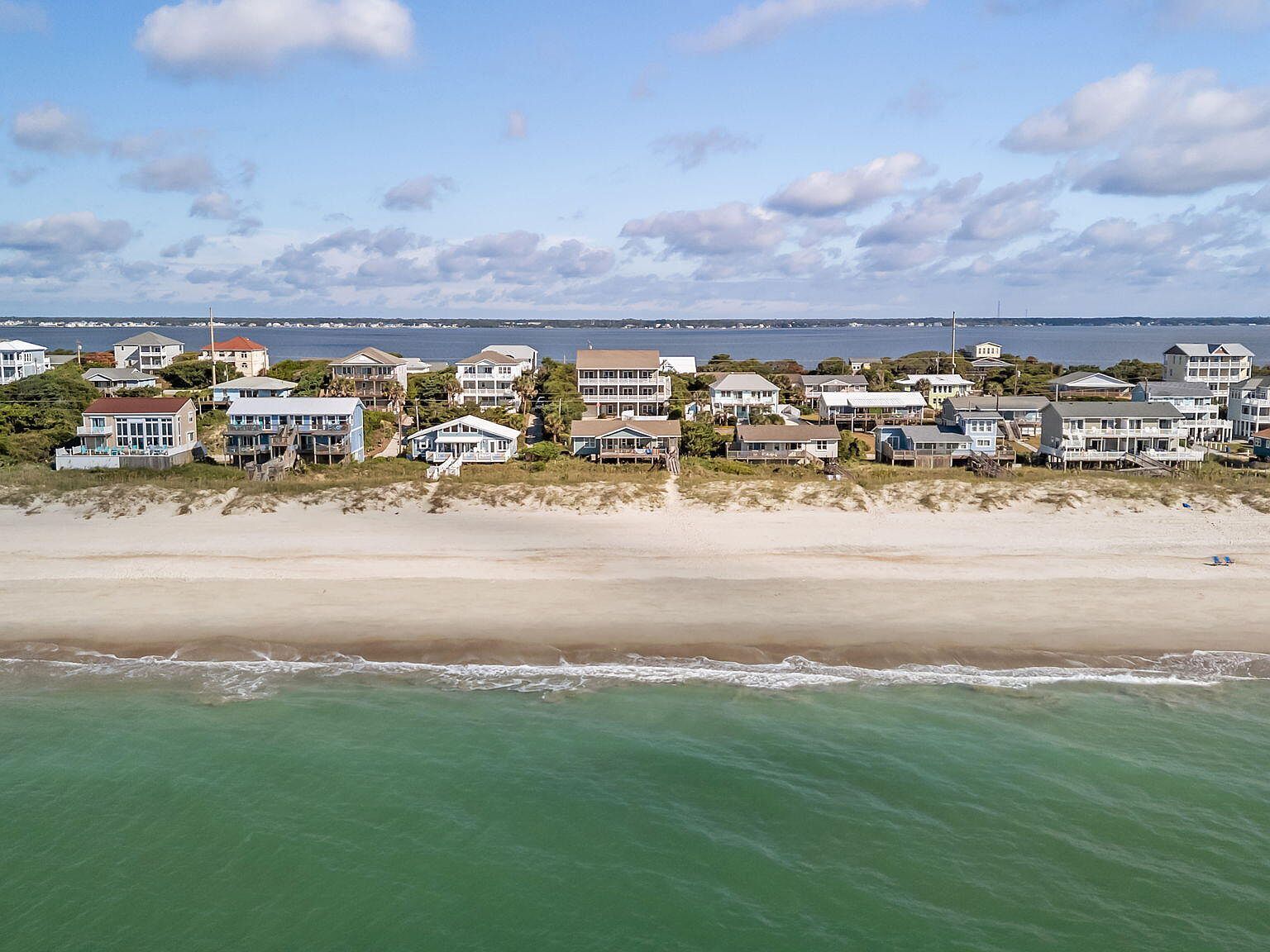 1608 Ocean Dr Emerald Isle, NC 28594 - Thumbnail 4