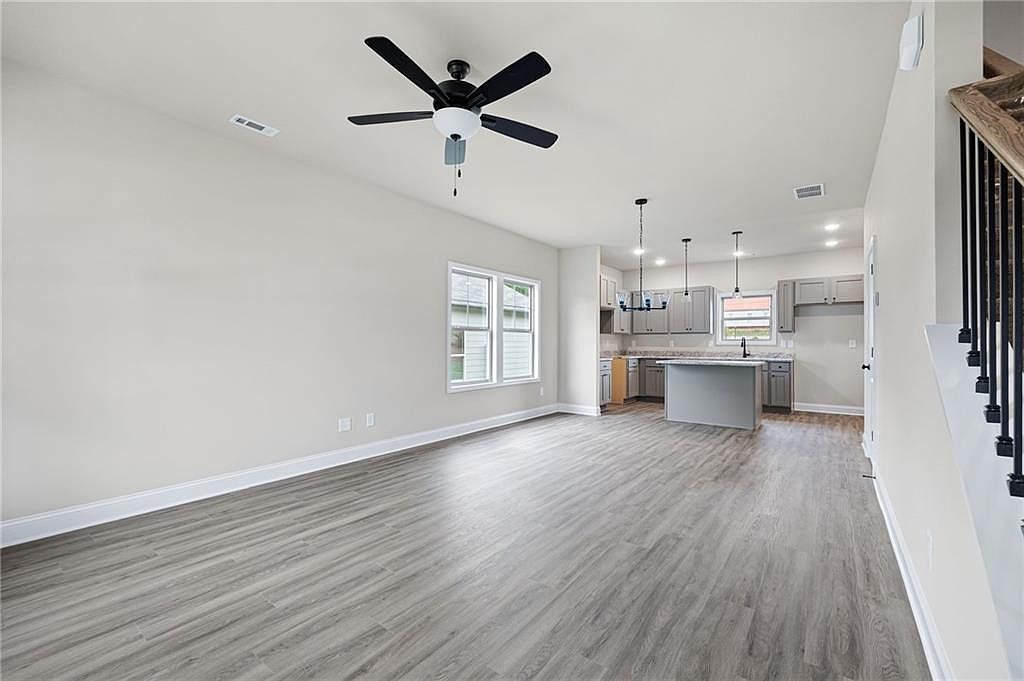 107 Winston Way Carrollton, GA 30117 - Thumbnail 4