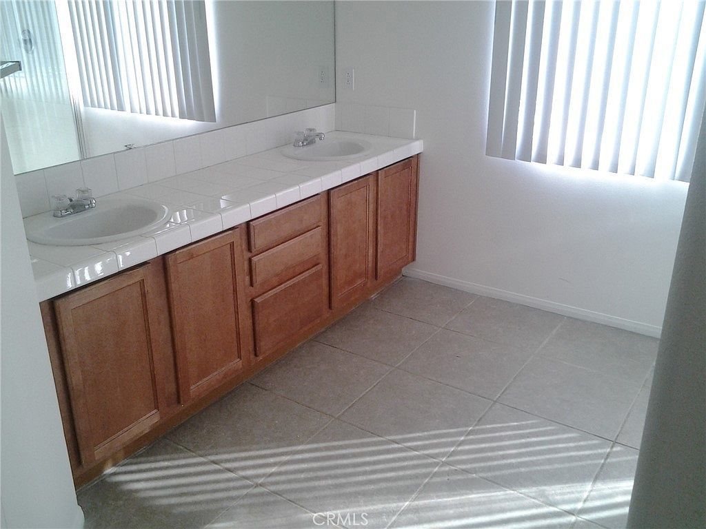 15515 Bubbling Wells Rd Desert Hot Springs, CA 92240 - Thumbnail 4