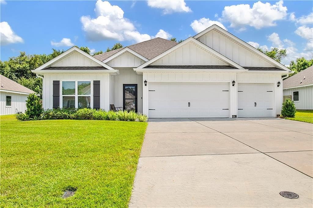 697 Calibre St Fairhope, AL 36532 - Thumbnail 4