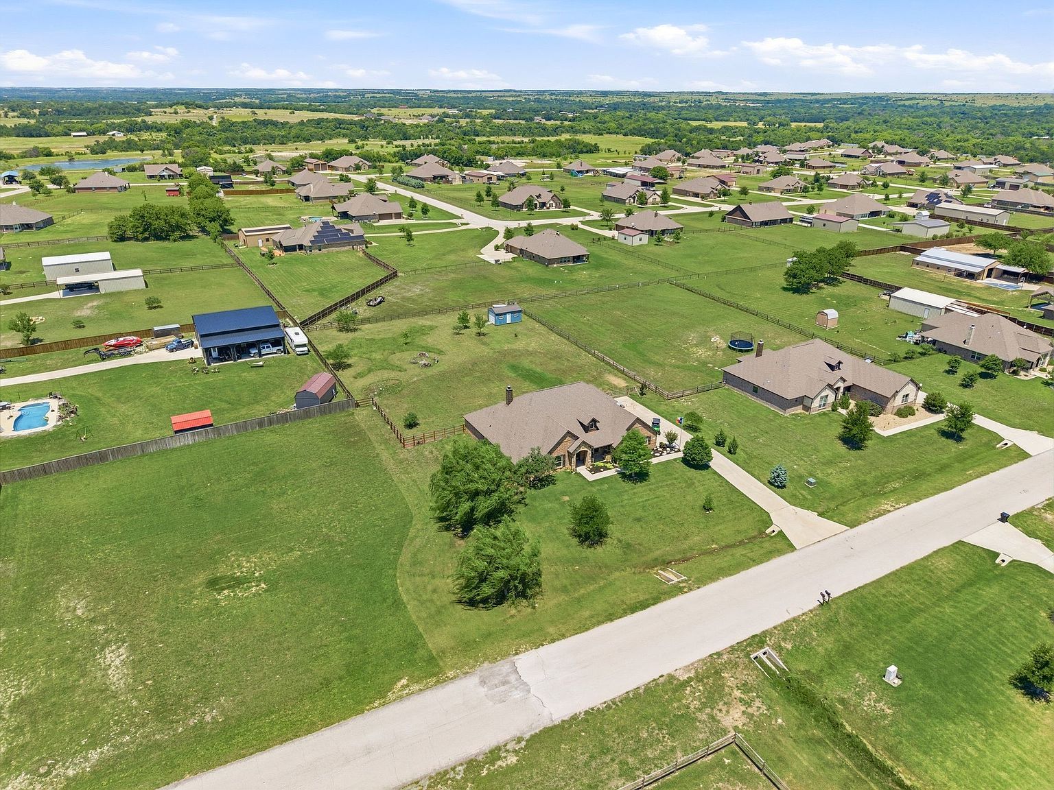 140 Heather Ln Decatur, TX 76234 - Thumbnail 4