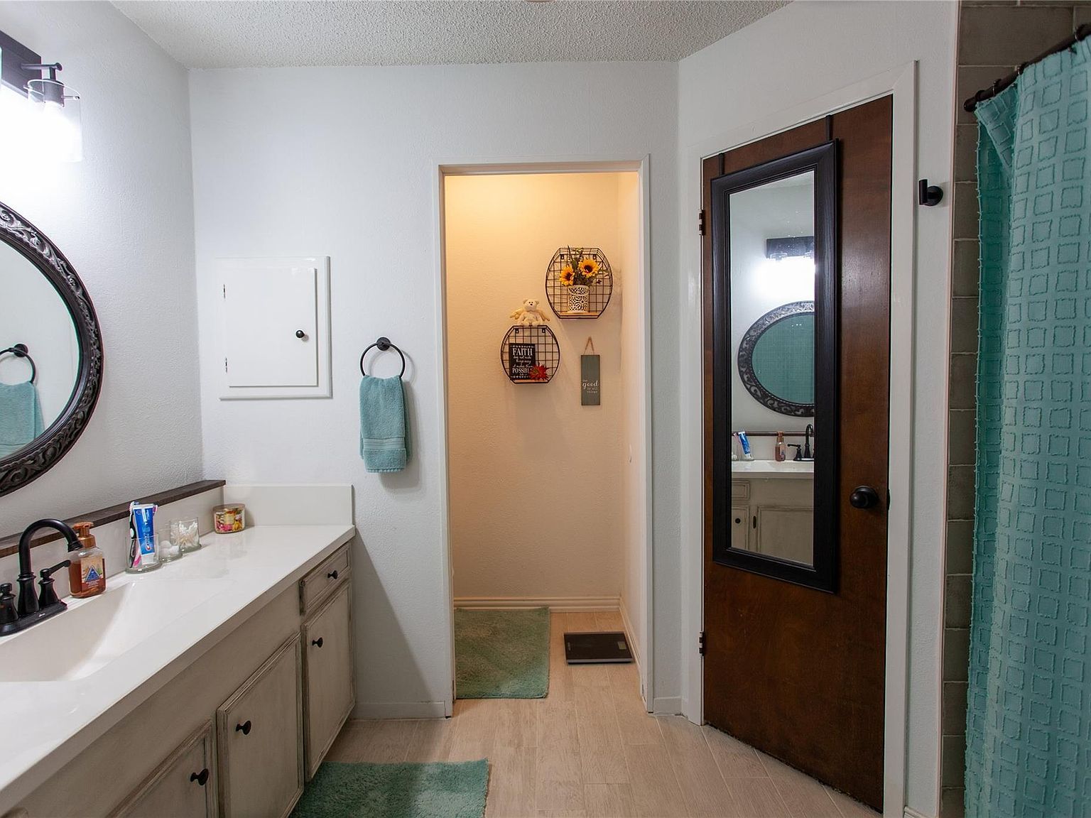 222 Mayfair Cir Wharton, TX 77488 - Thumbnail 4