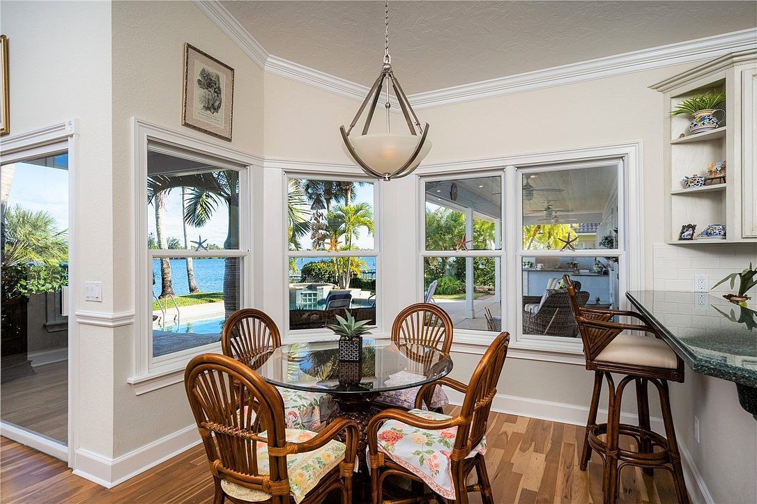 8600 Seacrest Dr Vero Beach, FL 32963 - Thumbnail 4