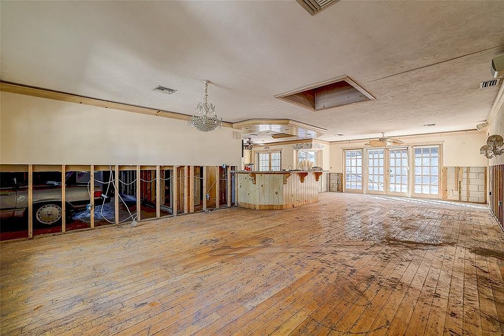 226 Ogden St Sarasota, FL 34242 - Thumbnail 4