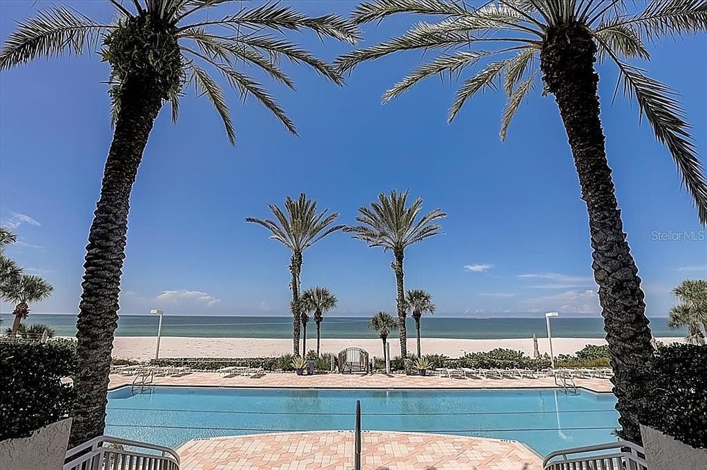 1800 Benjamin Franklin Dr APT A202 Sarasota, FL 34236 - Thumbnail 4