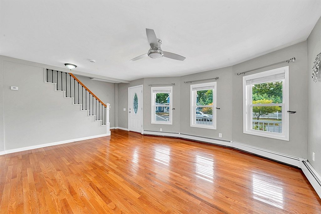 15 6th St Leominster, MA 01453 - Thumbnail 4