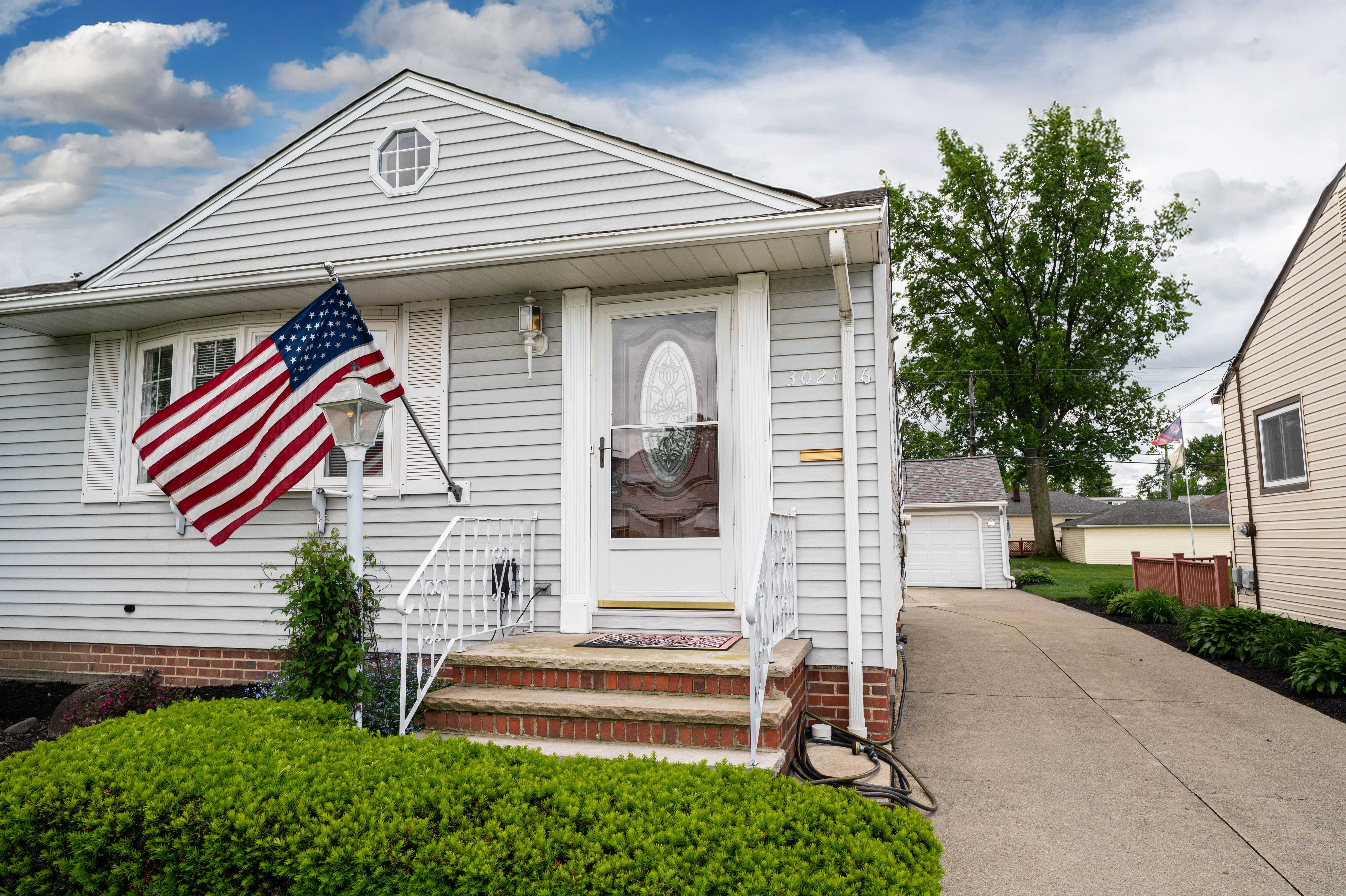 30216 Barjode Road, Willowick, OH, USA, 44095 - Thumbnail 4