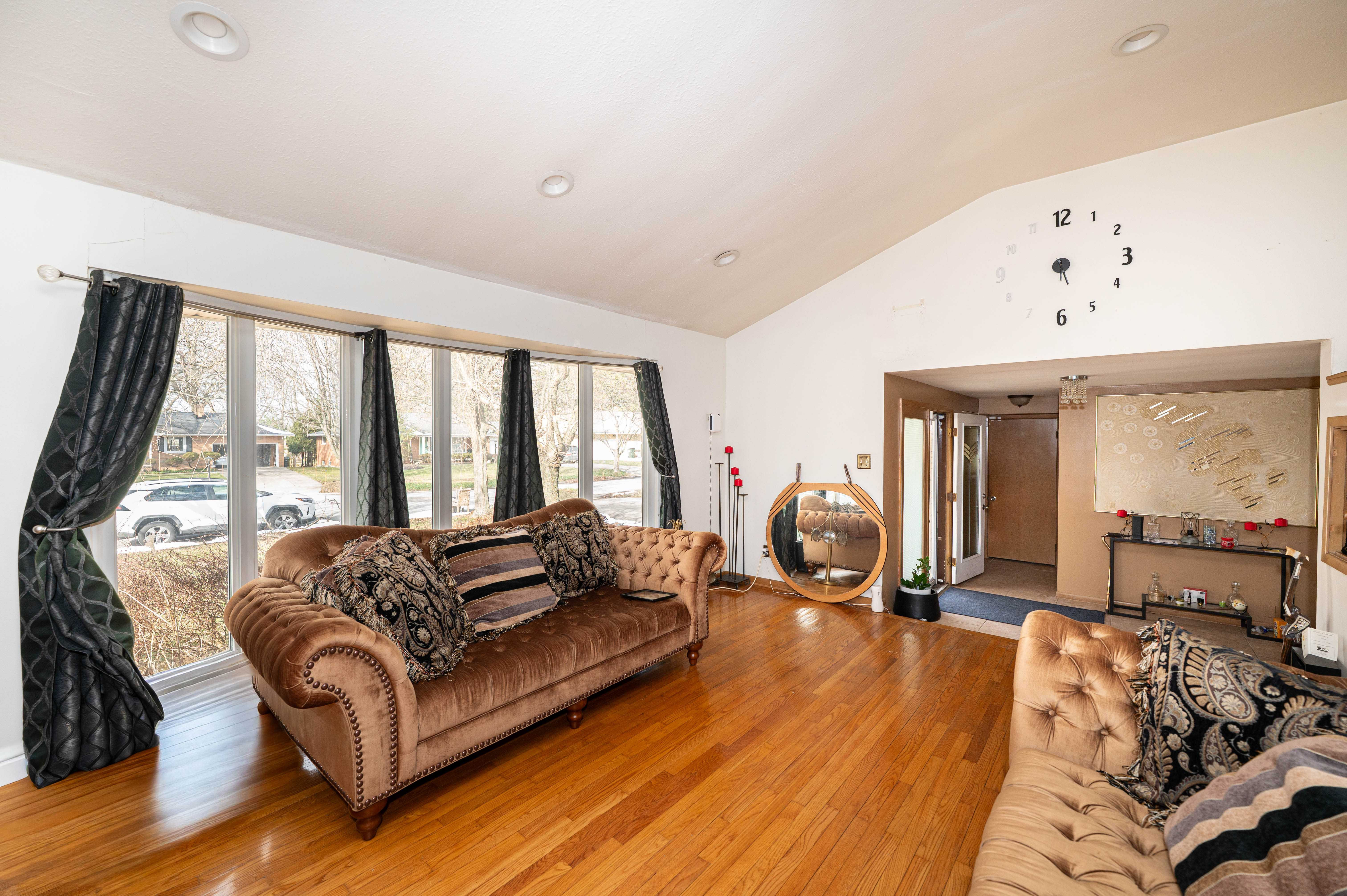 1775 Sherwood Blvd, Euclid, OH, USA, 44117 - Thumbnail 5