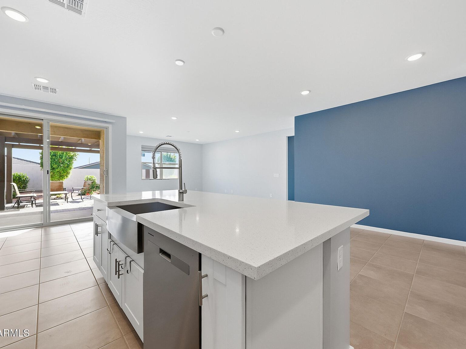 16031 W El Cortez Pl Surprise, AZ 85387 - Thumbnail 4