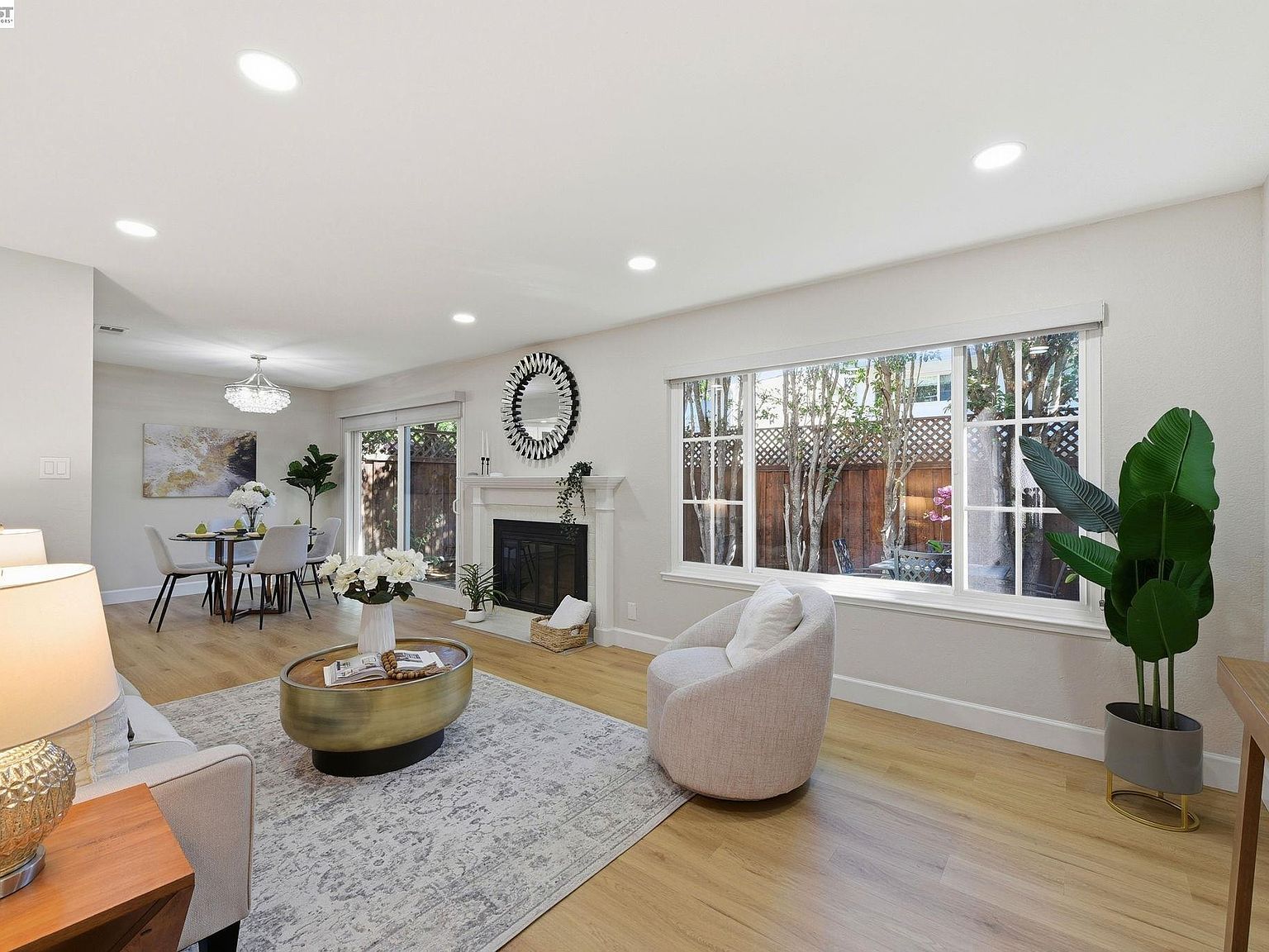 1354 Dale Ave APT 9 Mountain View, CA 94040 - Thumbnail 4