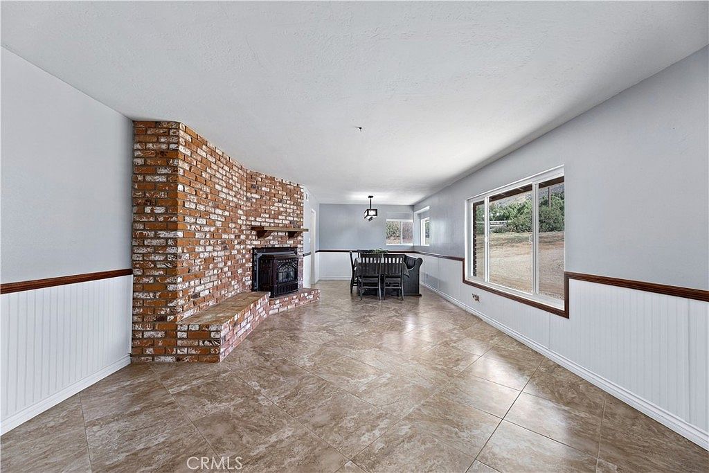 34657 Violan St Acton, CA 93510 - Thumbnail 4