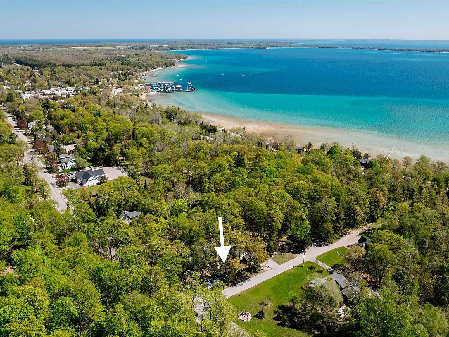 429 S Shabwasung St Northport, MI 49670 - Thumbnail 4