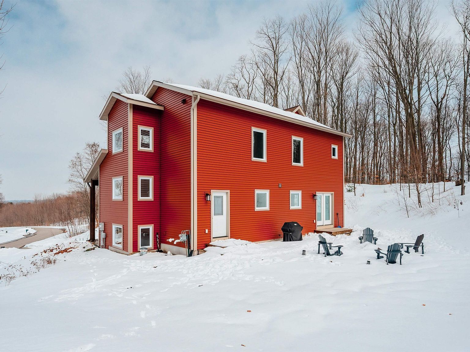 642 Napolean Way Traverse City, MI 49696 - Thumbnail 4