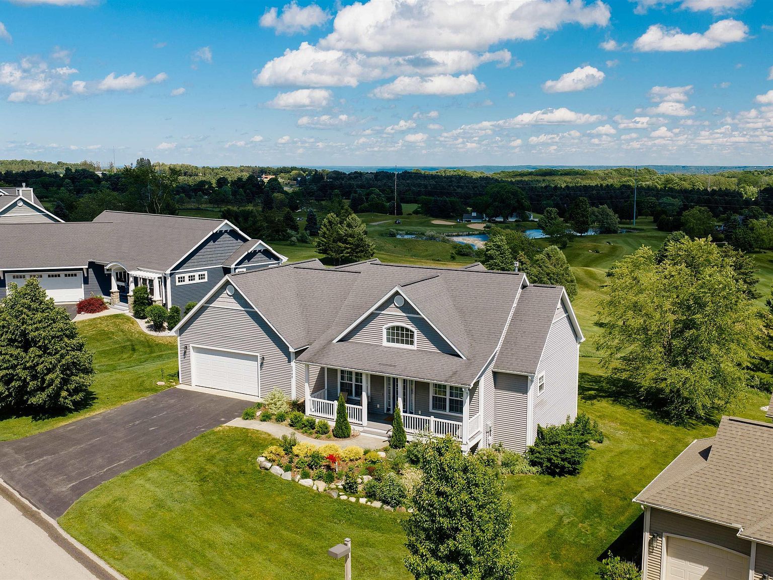 2542 W Crown Dr #3 Traverse City, MI 49685 - Thumbnail 4
