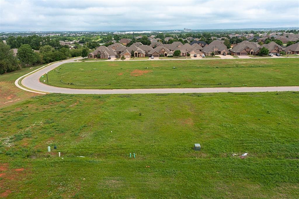 9320 SW 31st St #3 Oklahoma City, OK 73179 - Thumbnail 4