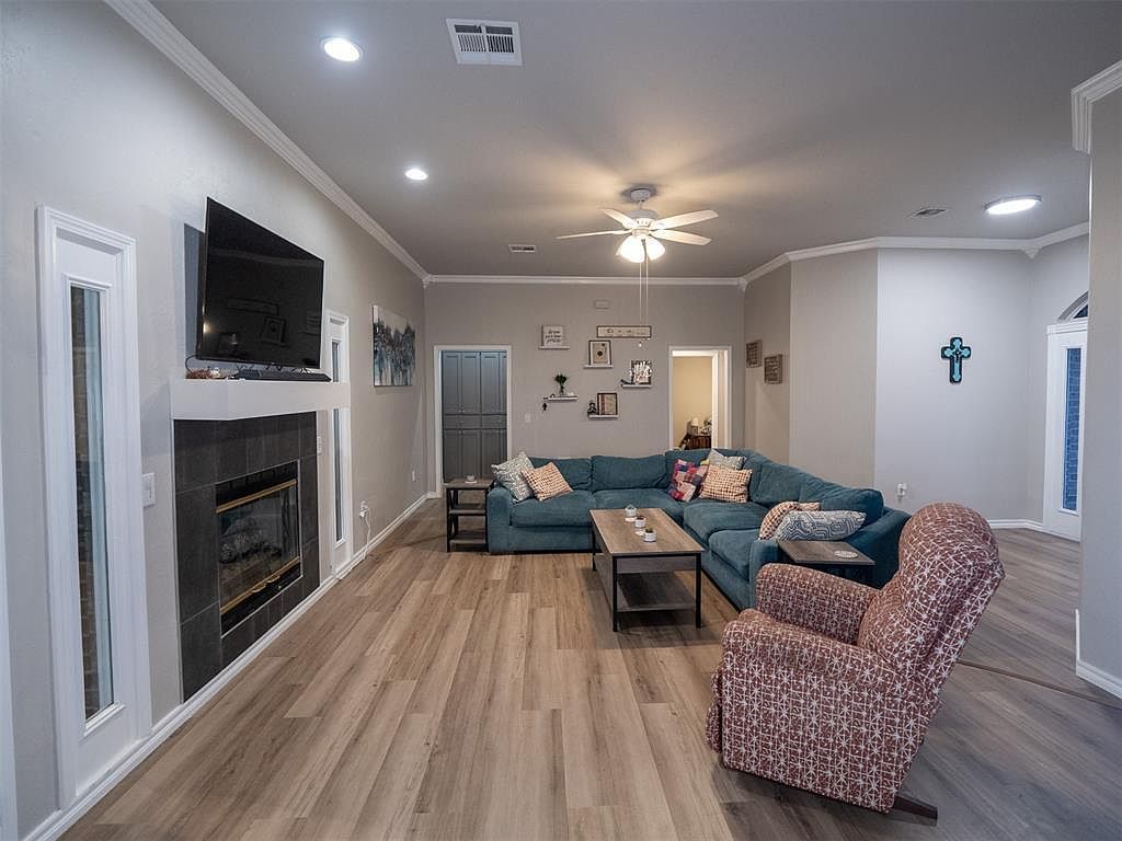 424 Blue Spruce Dr Midwest City, OK 73130 - Thumbnail 4