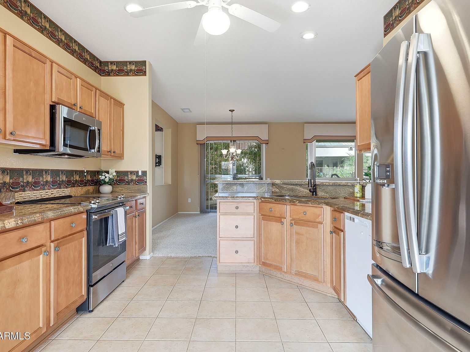 15806 W Kino Dr Surprise, AZ 85374 - Thumbnail 4