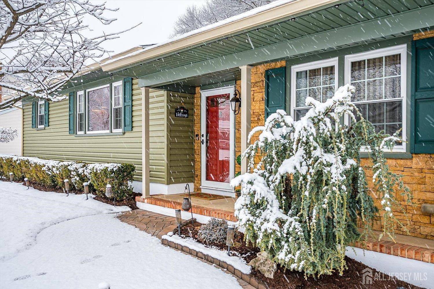 108 Elizabethtown Ct South Plainfield, NJ 07080 - Thumbnail 4