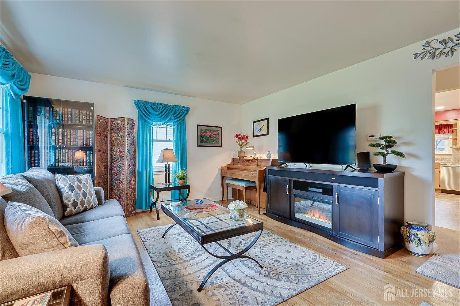 1812 Woodland Ave South Plainfield, NJ 07080 - Thumbnail 4