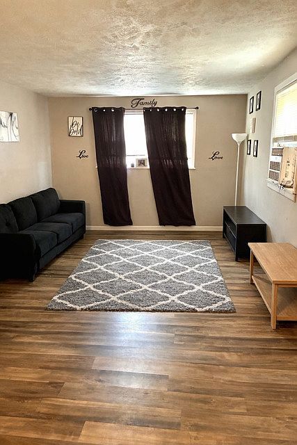 1207 Orchard Rd Bloomington, IL 61704 - Thumbnail 4