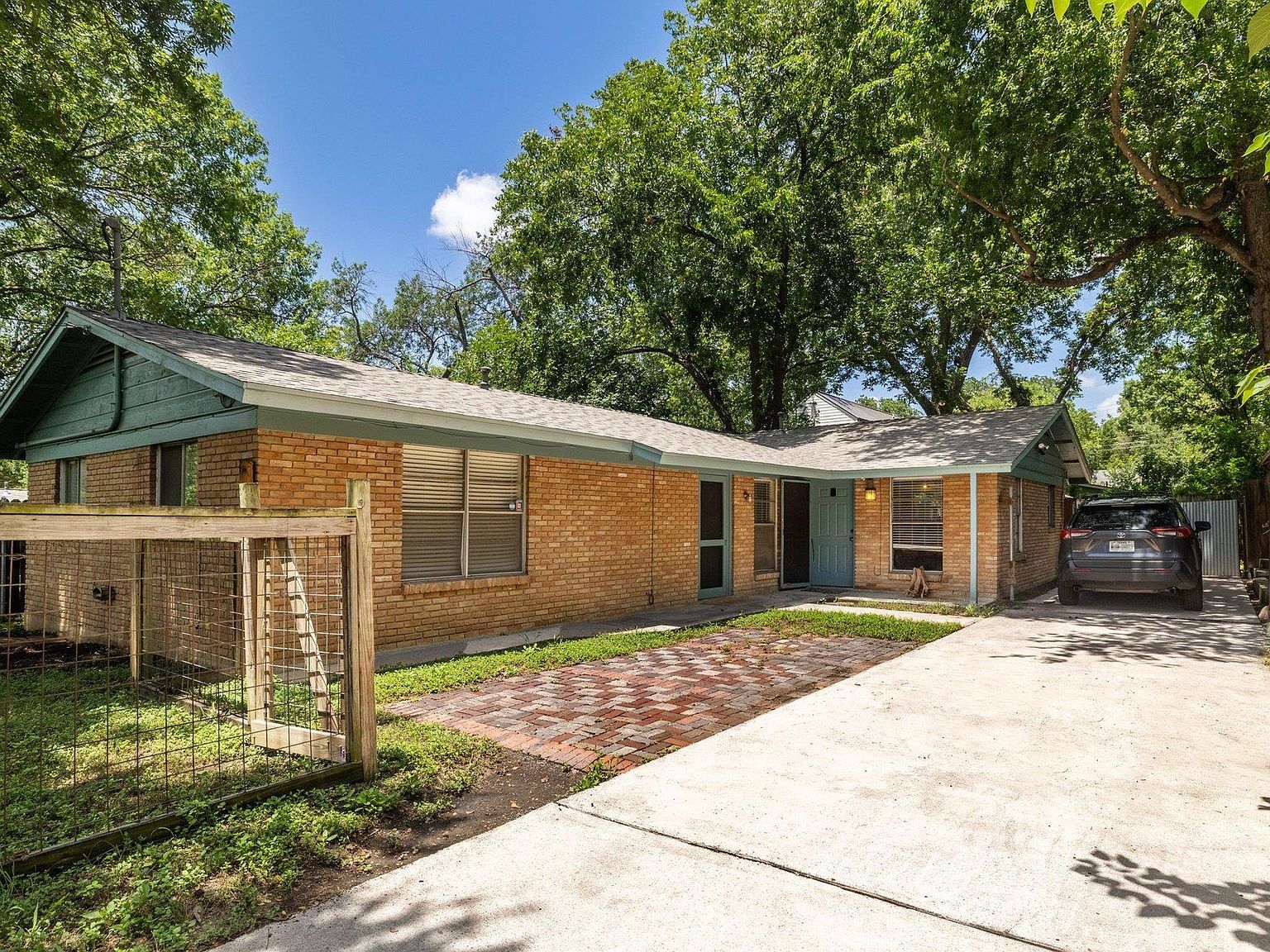 4108 Lewis Ln #A & B Austin, TX 78756 - Thumbnail 4
