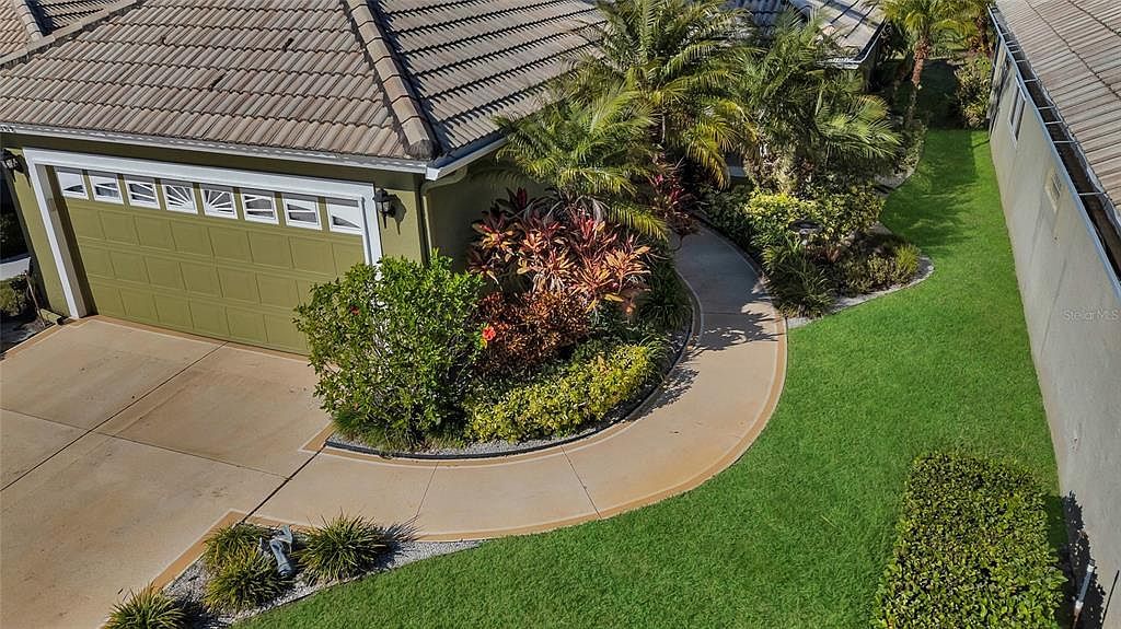 9008 Heathland Ct Mount Dora, FL 32757 - Thumbnail 4