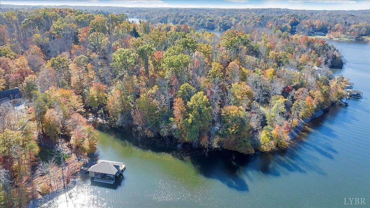 37 Waterside Channel Dr Goodview, VA 24095 - Thumbnail 4