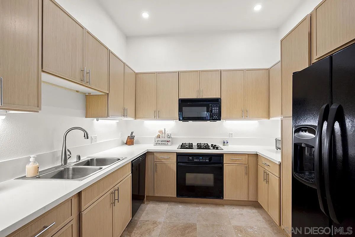 525 11th Ave UNIT 1116 San Diego, CA 92101 - Thumbnail 4