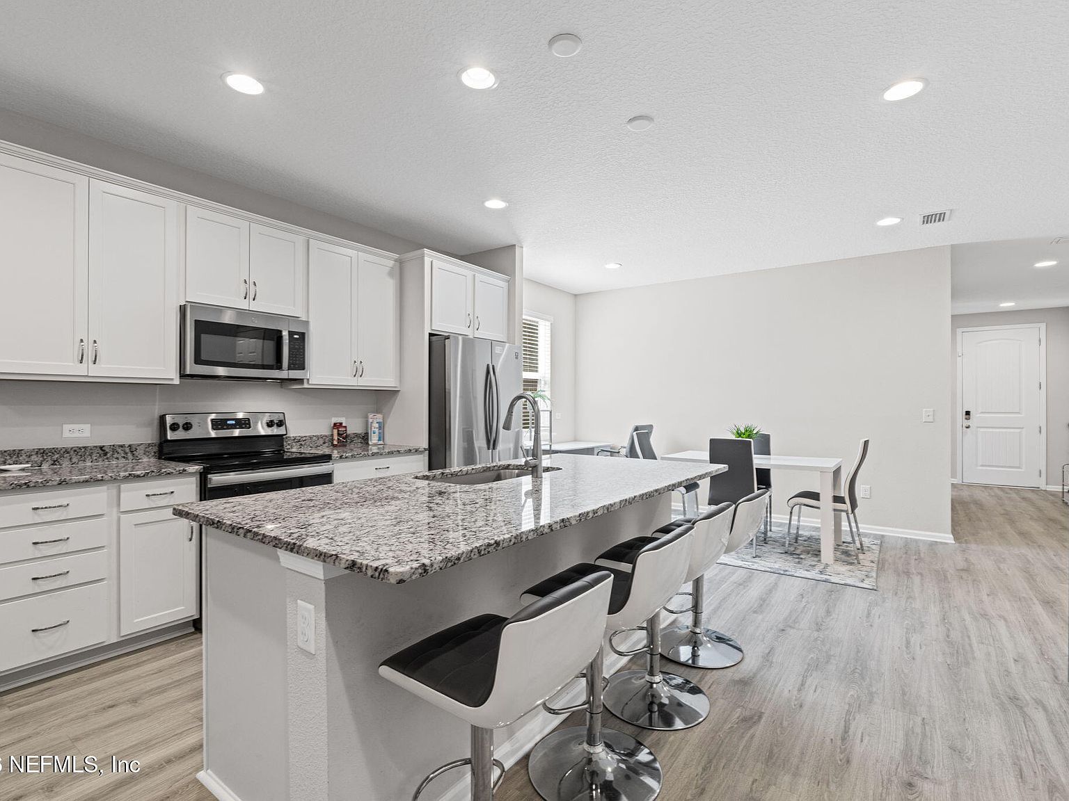 9460 Scaup Way Jacksonville, FL 32218 - Thumbnail 4