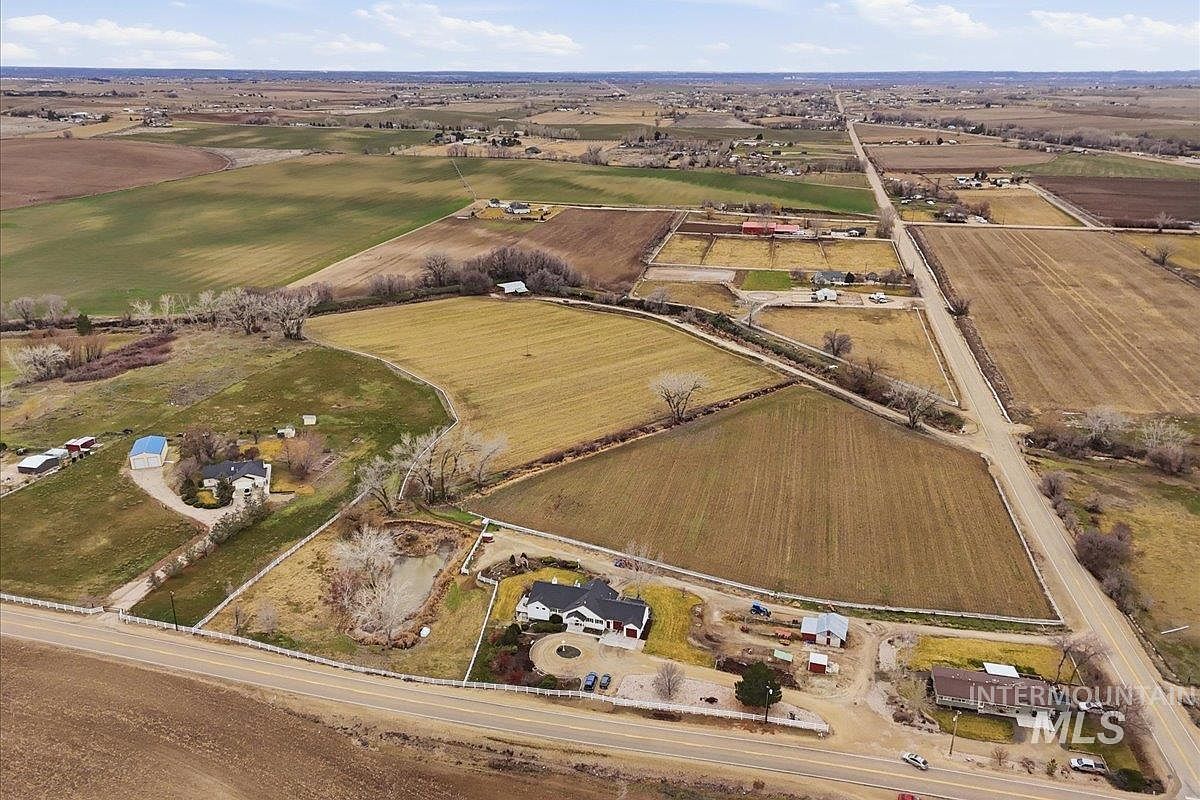 16921 Oasis Rd Caldwell, ID 83607 - Thumbnail 4