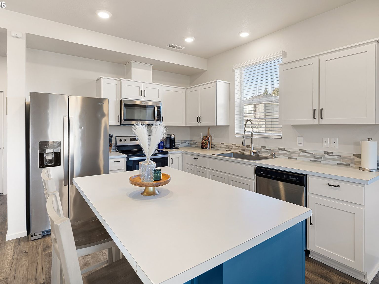 2483 30th Pl Springfield, OR 97477 - Thumbnail 4