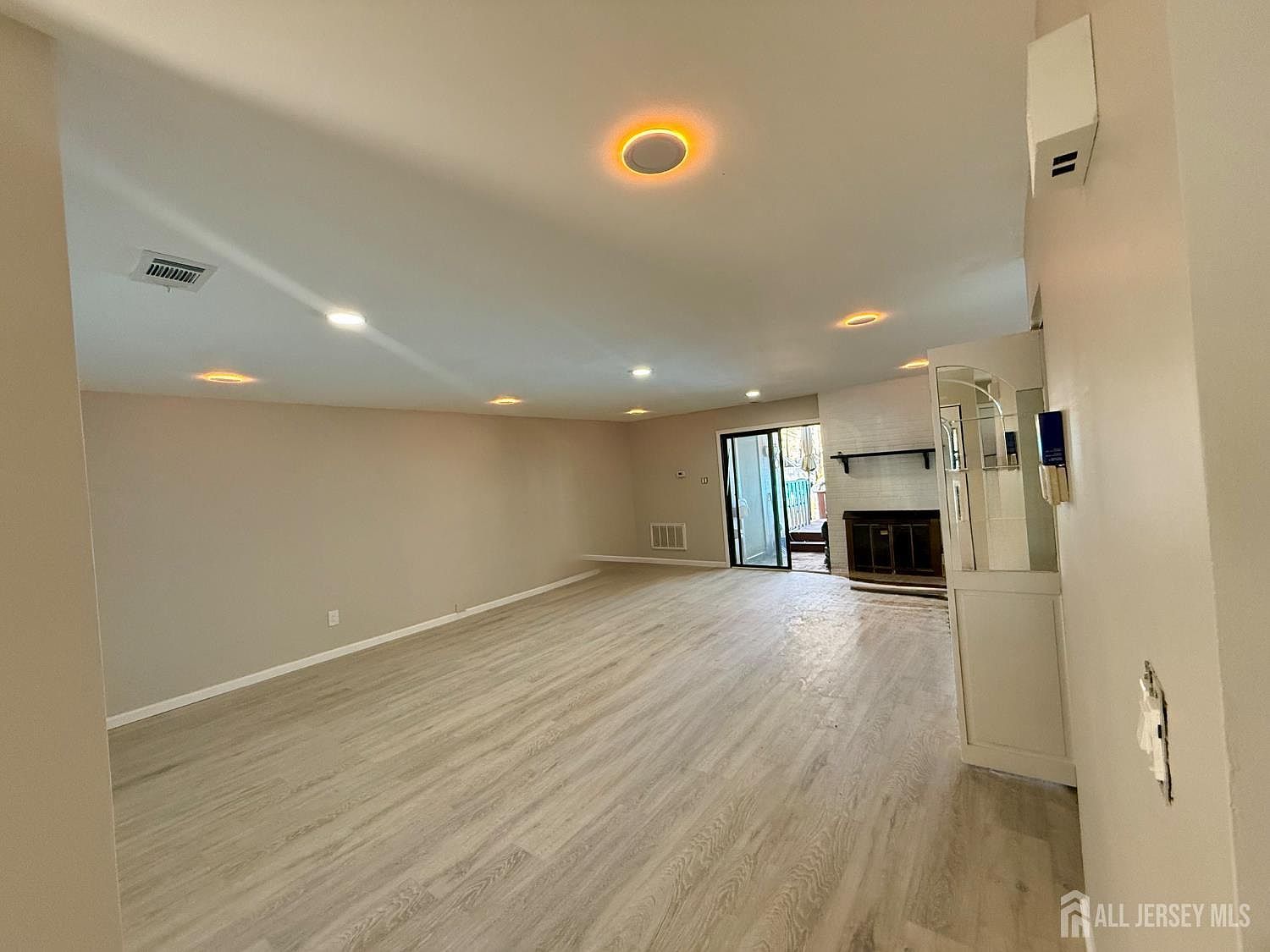 1502 Bromley Ests Pine Hill, NJ 08021 - Thumbnail 4