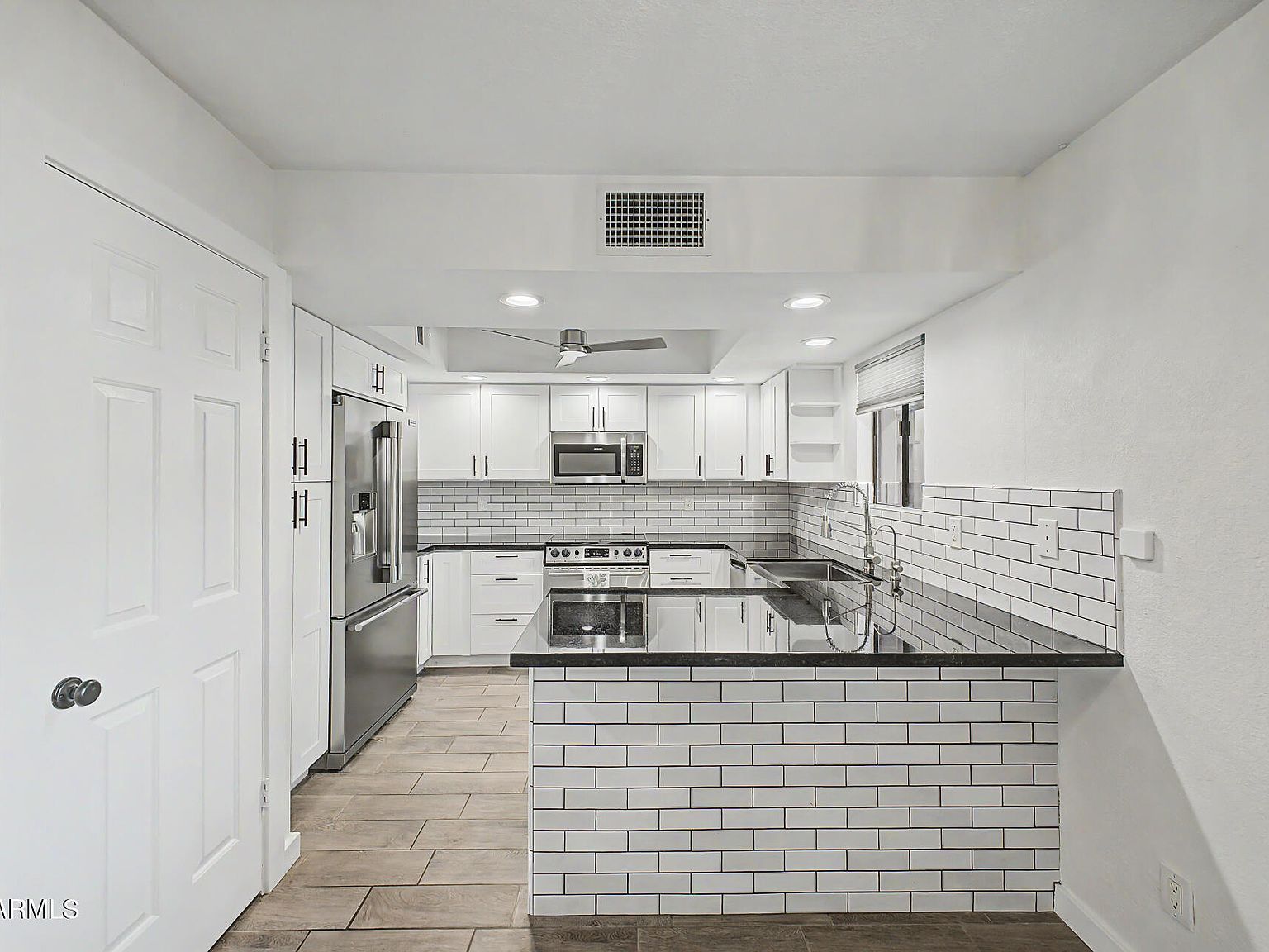 12222 N Paradise Village Pkwy S APT 107 Phoenix, AZ 85032 - Thumbnail 4