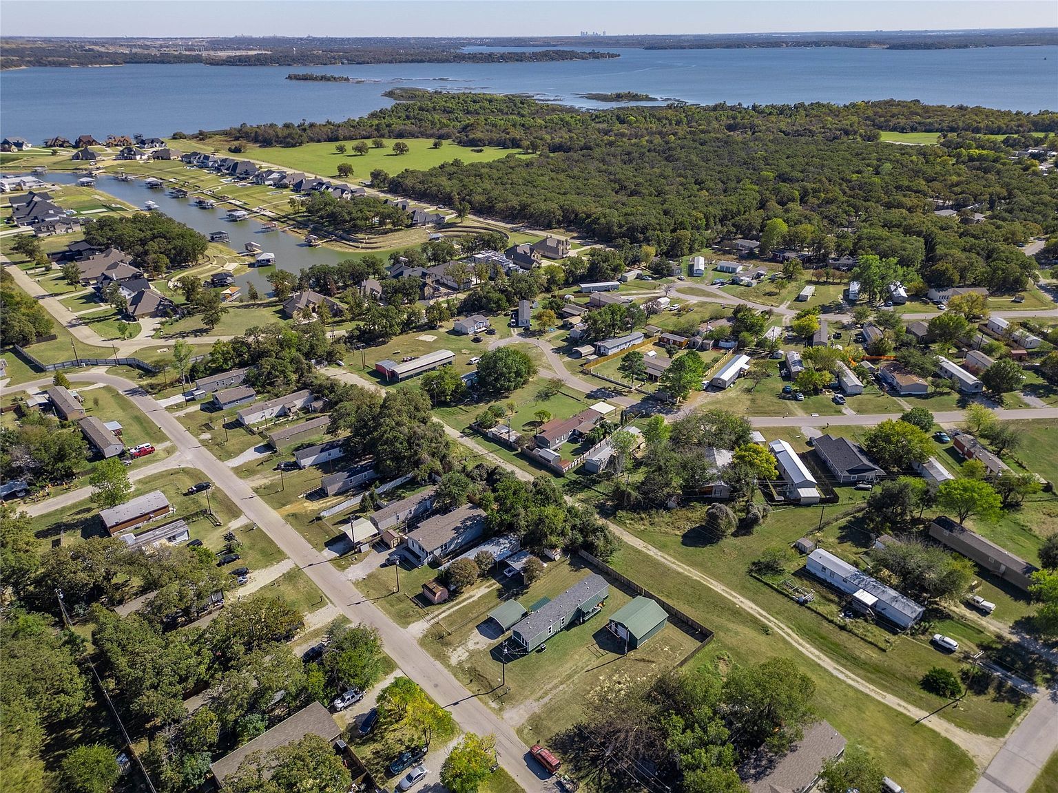 1532 Gale Dr Pelican Bay, TX 76020 - Thumbnail 4