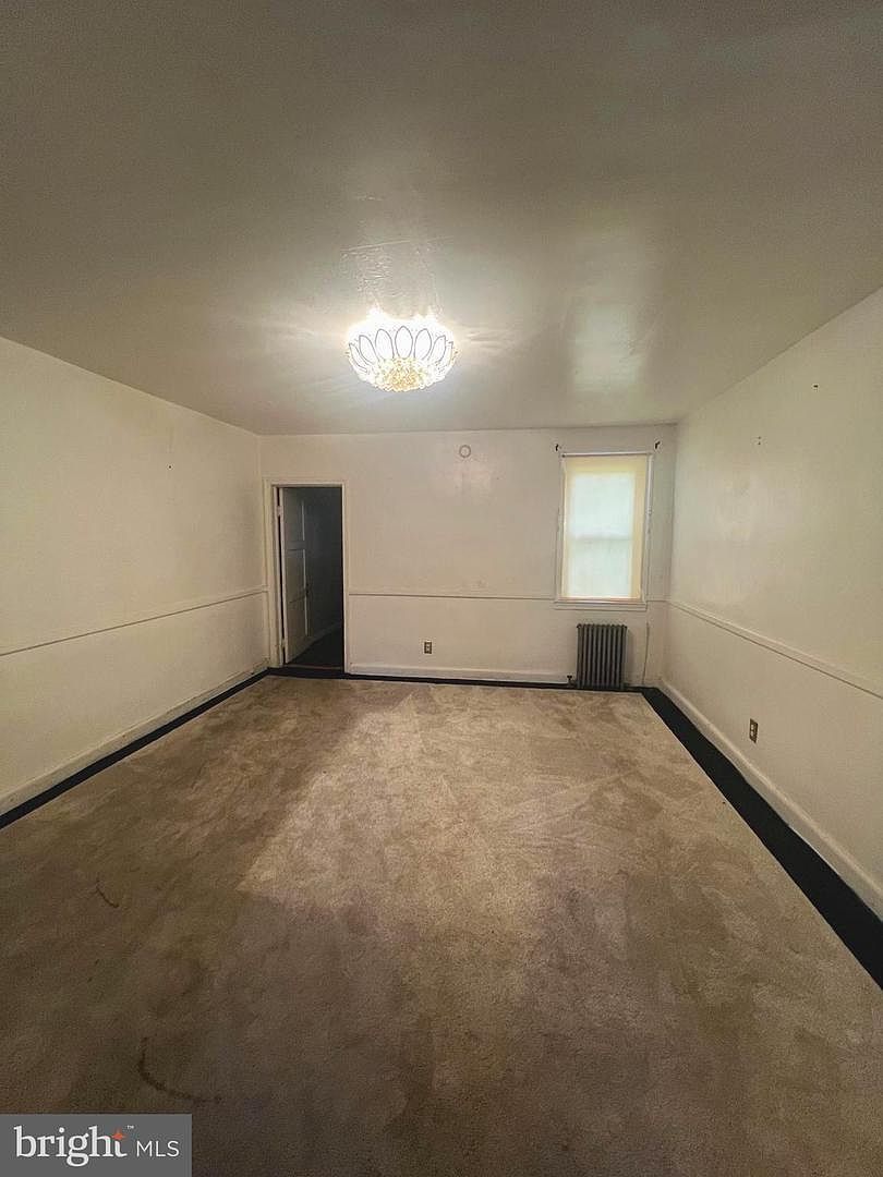 3716 Flowerton Rd Baltimore, MD 21229 - Thumbnail 4