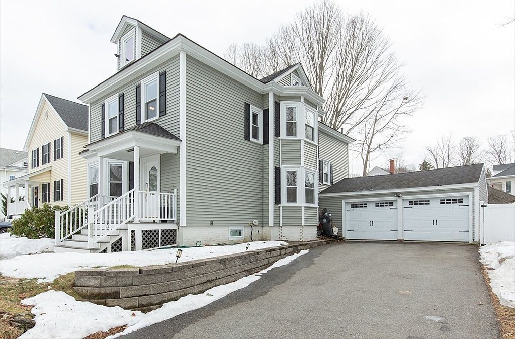 33 Marshland St Haverhill, MA 01830 - Thumbnail 4