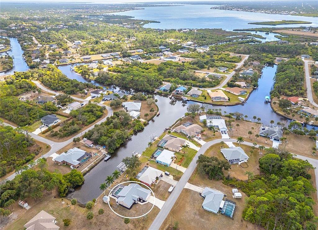 1054 General St Pt Charlotte, FL 33953 - Thumbnail 4