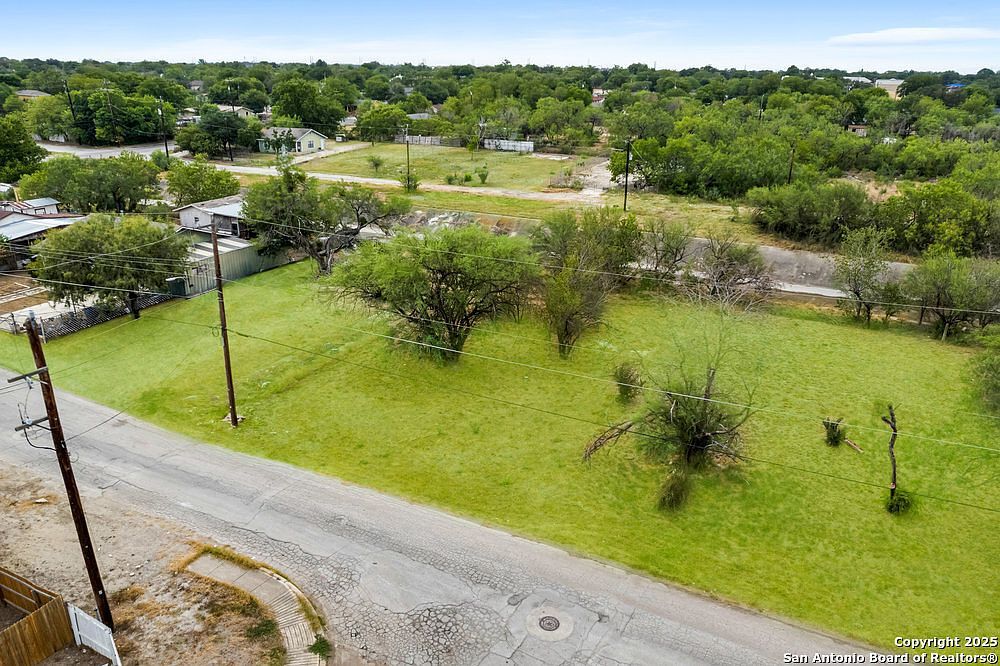 526 E Ansley St #7 San Antonio, TX 78221 - Thumbnail 4