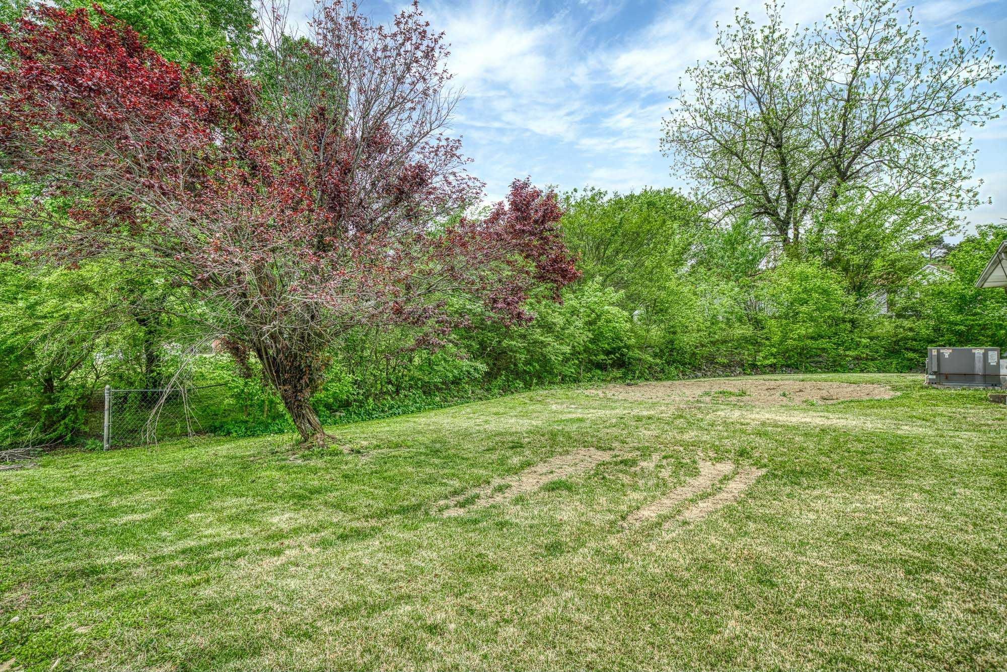 214 Willowbrook Drive, Kingston, TN, USA, 37763 - Thumbnail 4