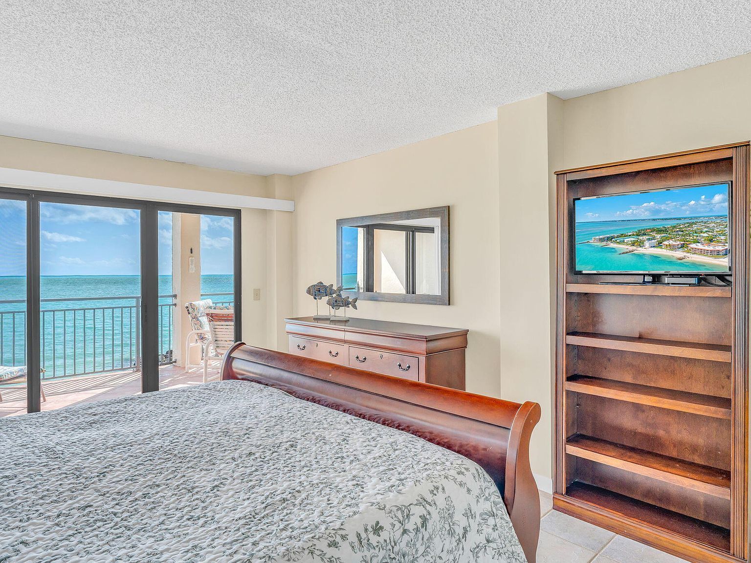 1001 W Ocean Dr #1204 Key Colony Beach, FL 33051 - Thumbnail 4