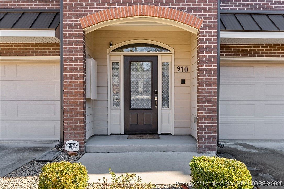 210 Hugh Shelton Loop #3 Fayetteville, NC 28301 - Thumbnail 4