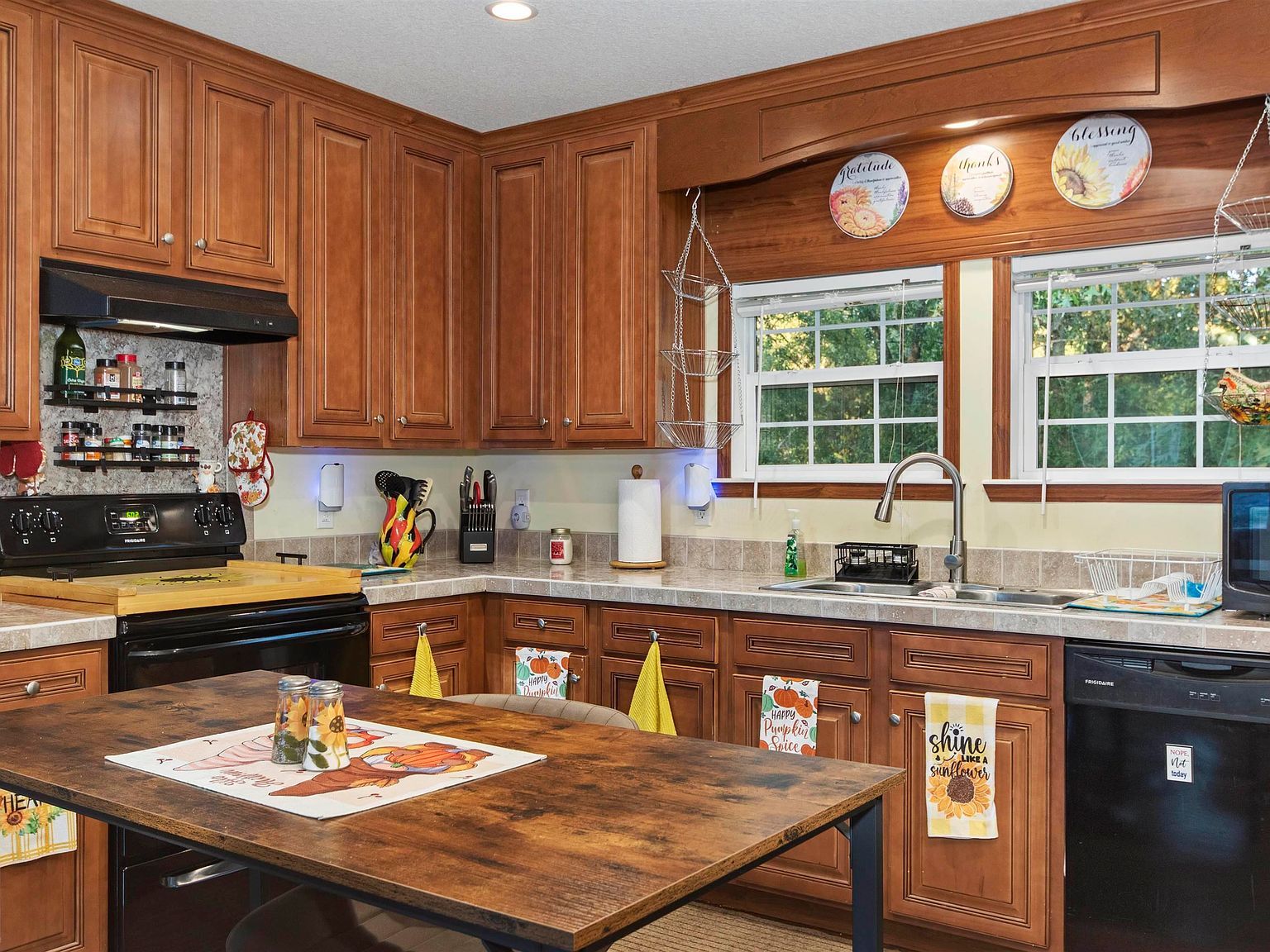 708 Tinker Ln Grand Rivers, KY 42045 - Thumbnail 4