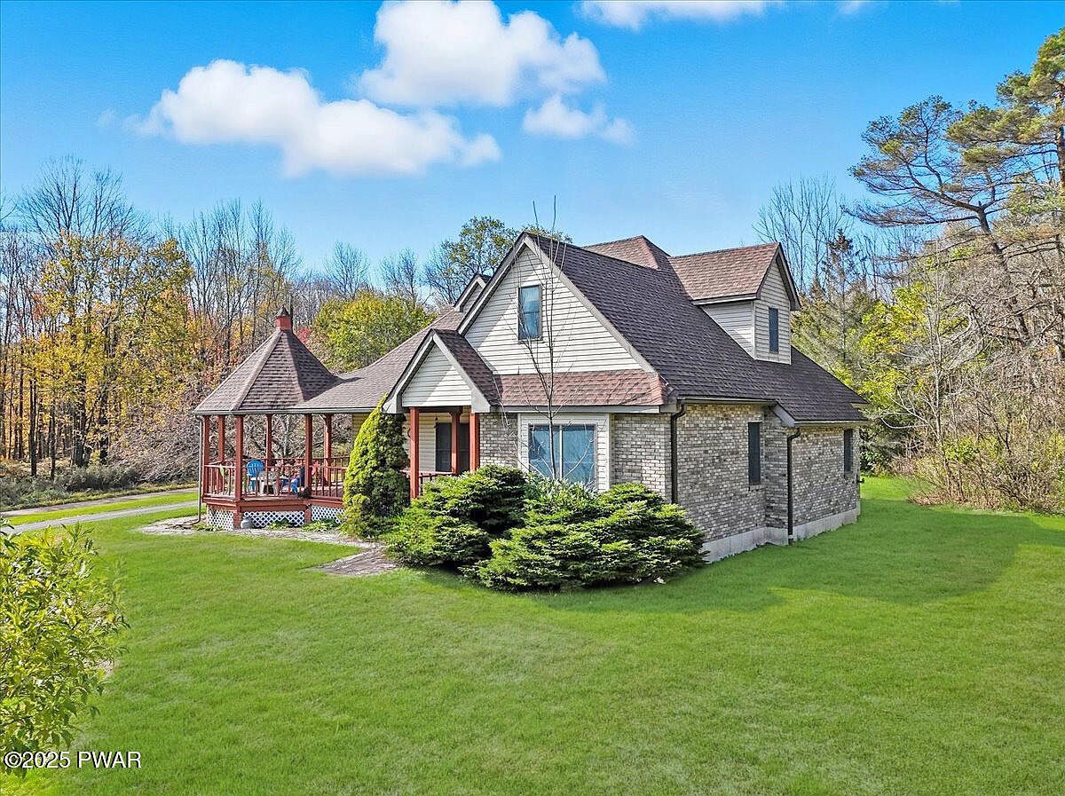 223 Rainbow Rd Lakewood, PA 18439 - Thumbnail 4