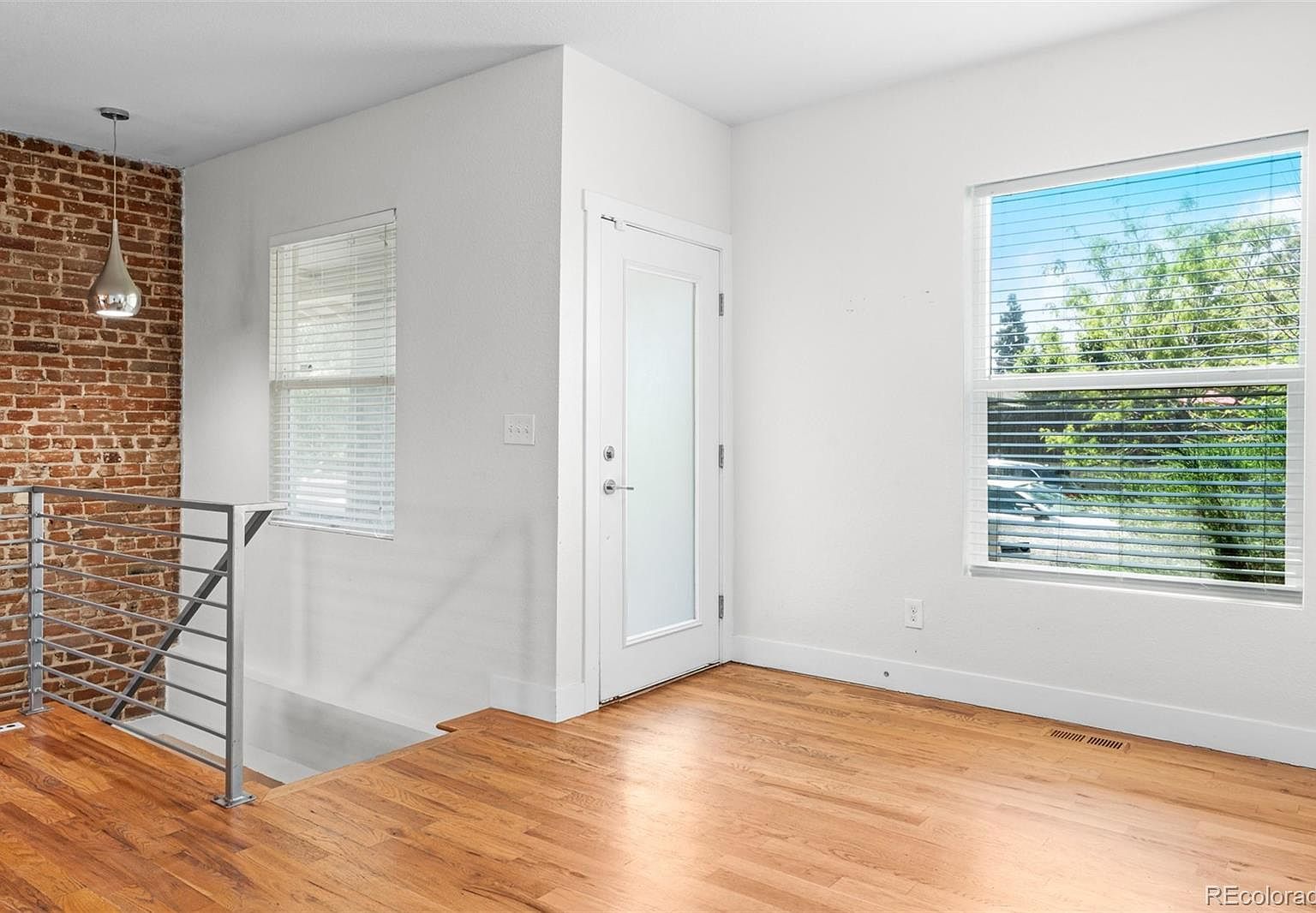 1211 E 26th Ave Denver, CO 80205 - Thumbnail 4