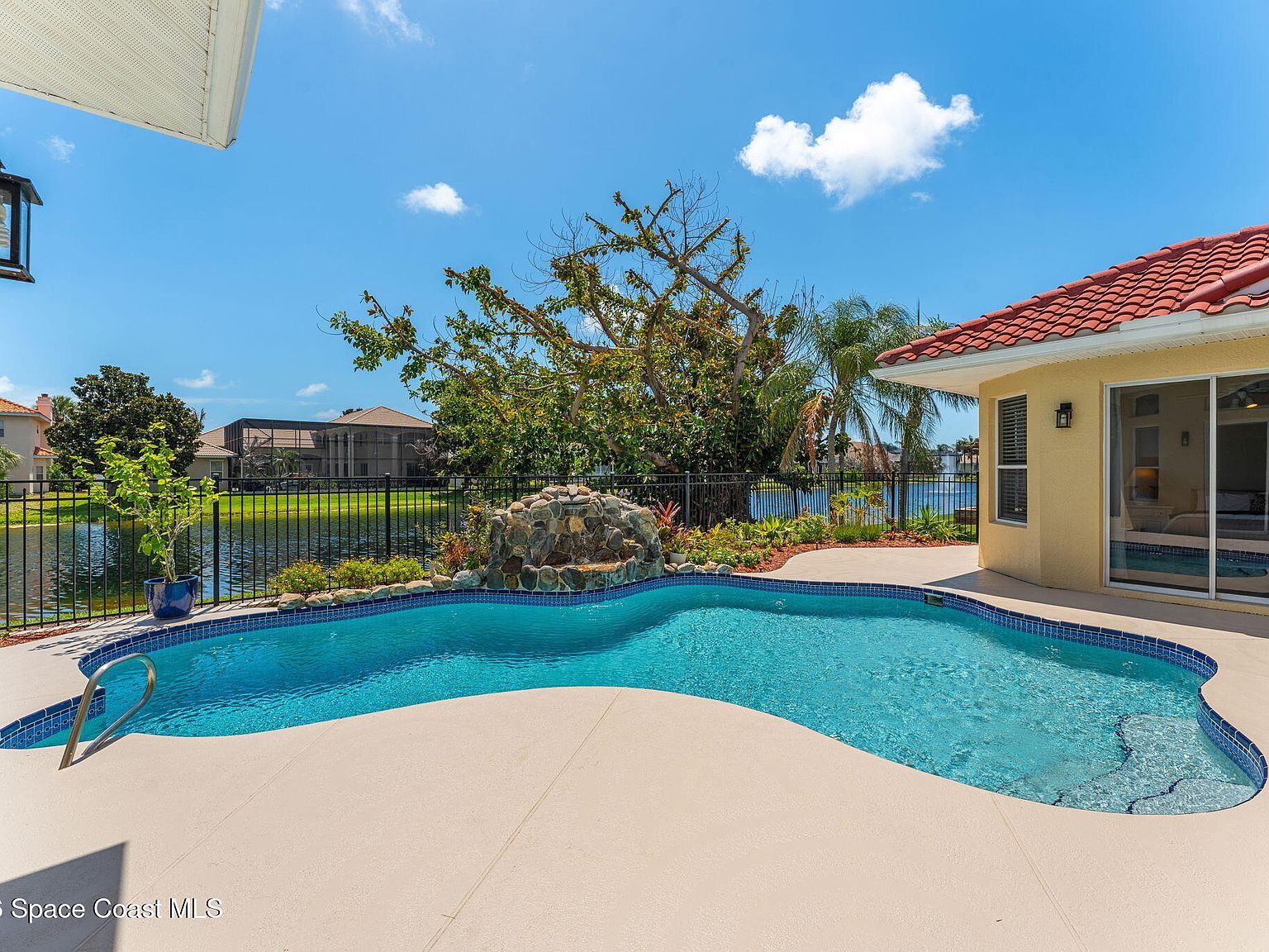 329 Lanternback Island Dr Satellite Beach, FL 32937 - Thumbnail 4