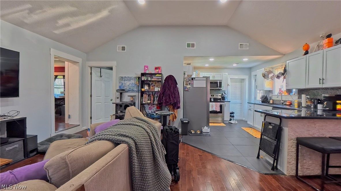 819 Fairfield Ave Columbiana, OH 44408 - Thumbnail 4