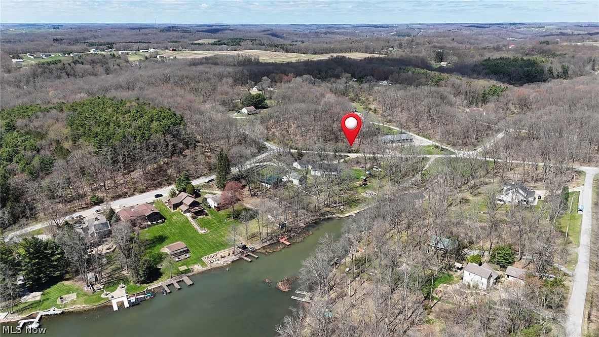 47044 & 47054 Tomahawk Dr Negley, OH 44441 - Thumbnail 4