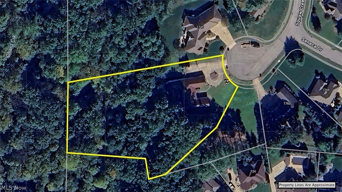 1751 Squaw Creek Dr Girard, OH 44420 - Thumbnail 4