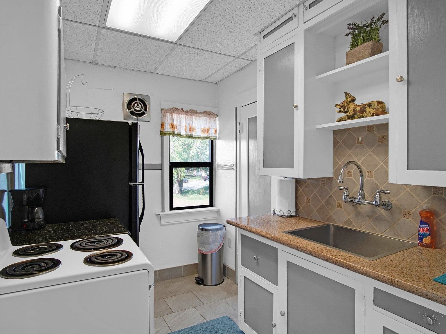 517 S Maple St Spokane, WA 99204 - Thumbnail 4