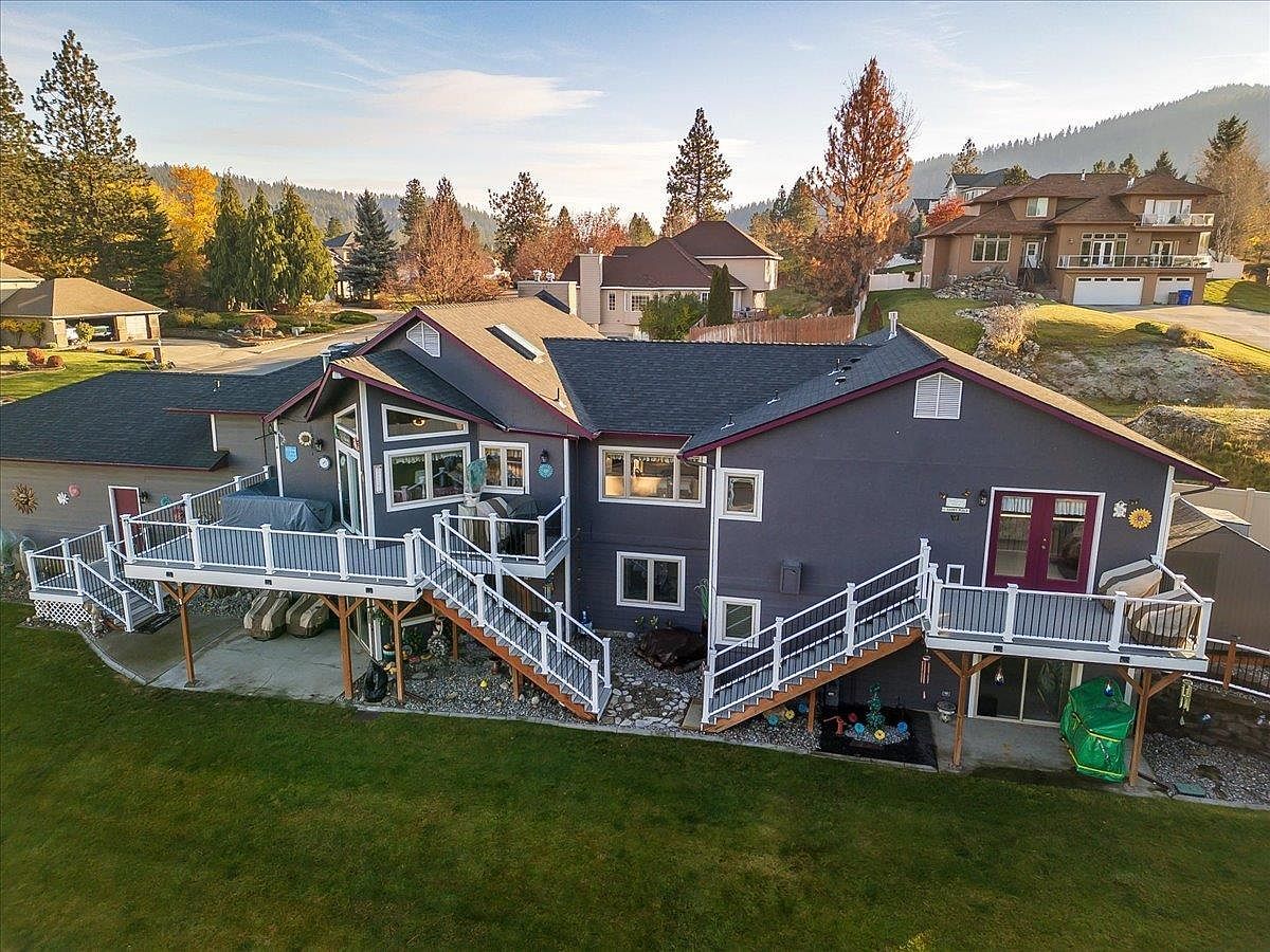 10921 E Richard Ln Spokane Valley, WA 99206 - Thumbnail 4